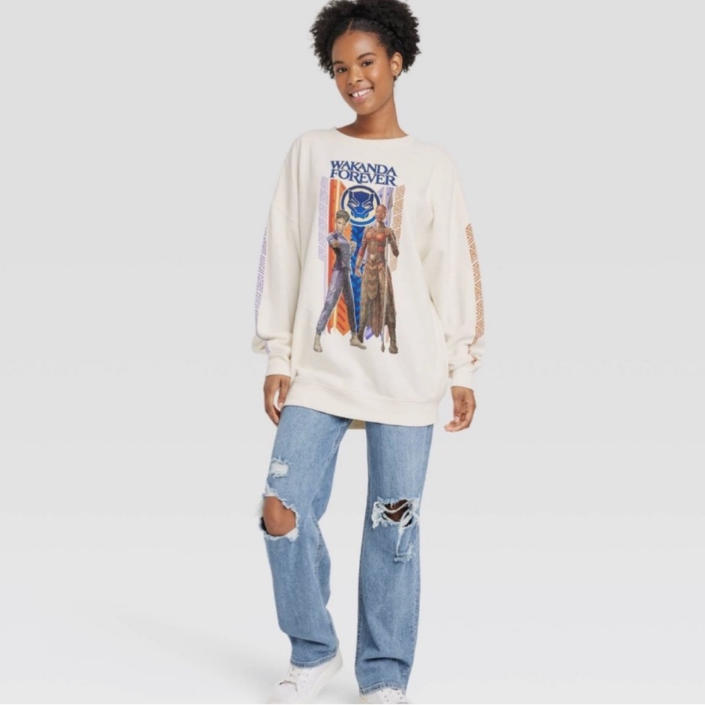 Women's Marvel Wakanda Forever Graphic Sweatshirt